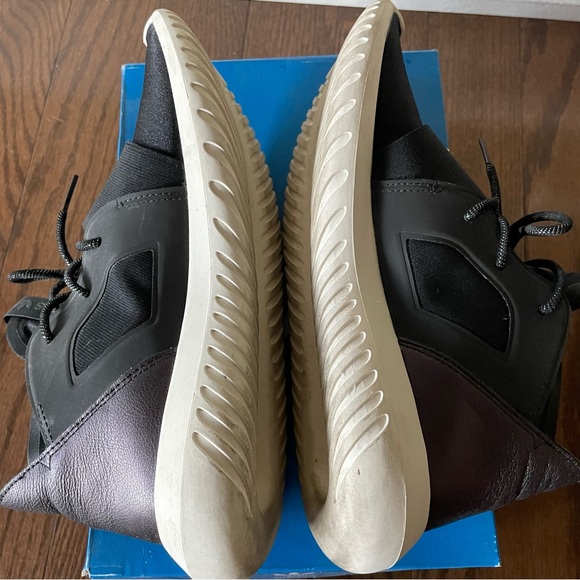 Adidas Tubular Defiant Sneakers - Picture 8 of 13